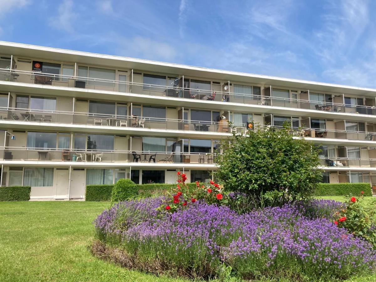 Lovely Acacia De Haan Exterior foto